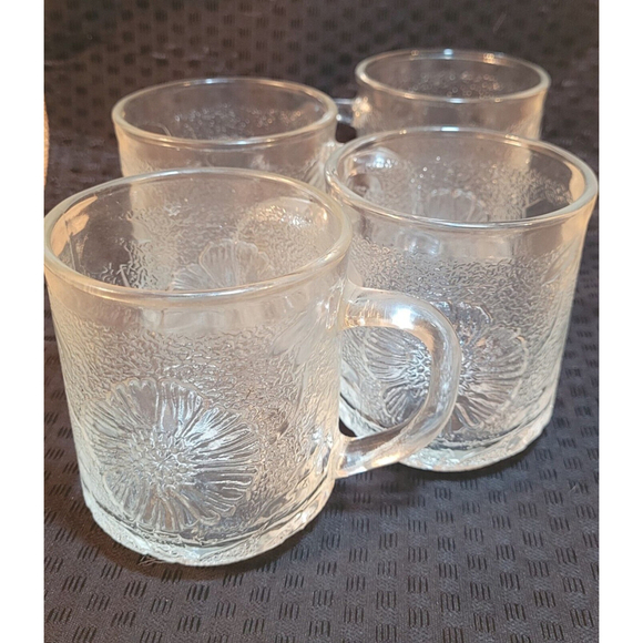 Set Of 4 Vintage Clear Glass Mugs Cups W Handle Embossed Flower Design Indonesia - Picture 1 of 8